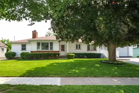 56 Abbott St, Rochester, NY 14606