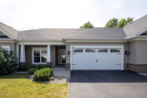 30 Tannon Dr N, Fairport, NY 14450