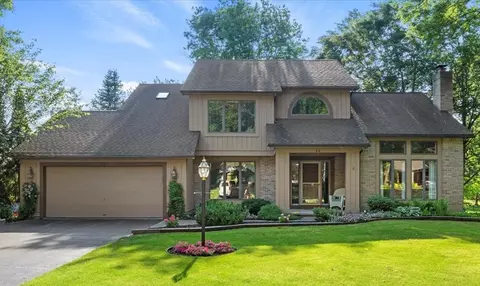 11 S S Vlg, Penfield, NY 14450