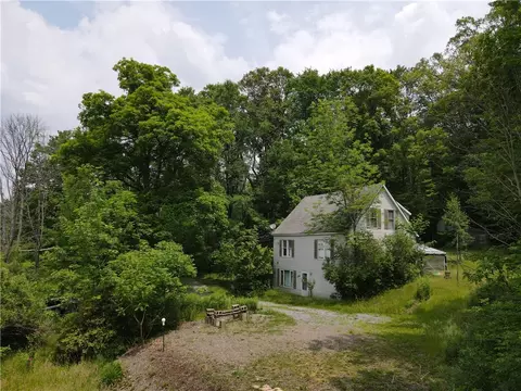 1298 E 1296 E Main St, Bradford, PA 16701