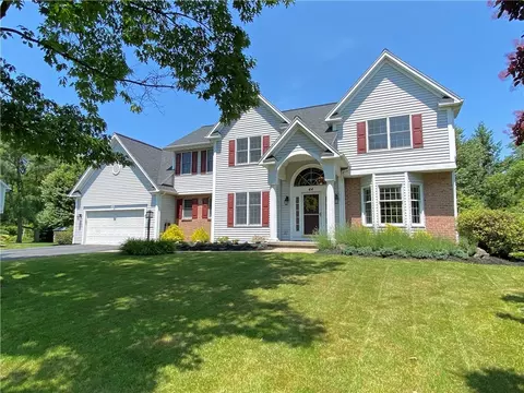 44 Scarborough Park, Rochester, NY 14625
