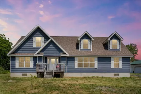 545 Davis Rd, Lansing, NY 14882