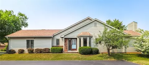 59 Ellington Cir #PVT, Greece, NY 14612