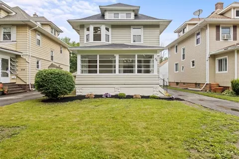 44 Westchester Ave, Rochester, NY 14609