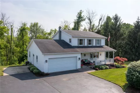 593 Macedon Center Rd, Perinton, NY 14450
