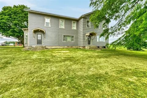 1250 Center Rd, Kendall, NY 14476