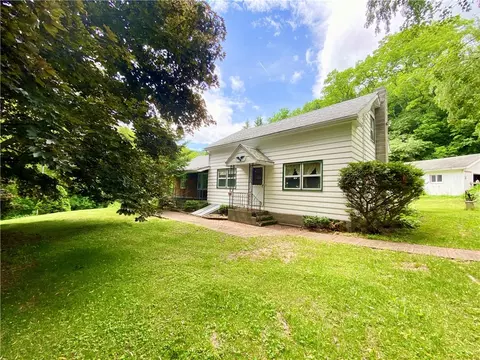 779 Charcoal Rd, Stamford, NY 12167