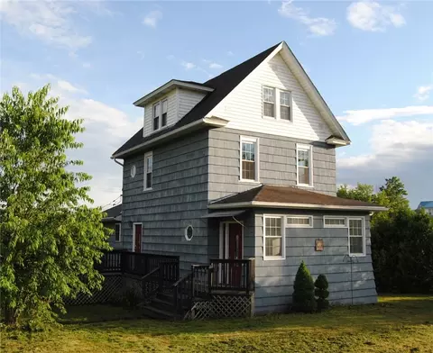93 Delaware Ave, Highland Twp, PA 16734