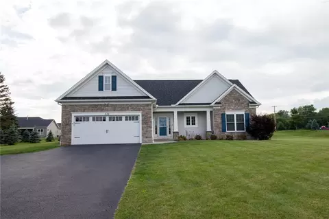235 Hamilton Rd, Perinton, NY 14450