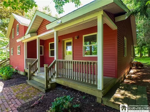 6291 Magnolia Stedman Rd, North Harmony, NY 14757