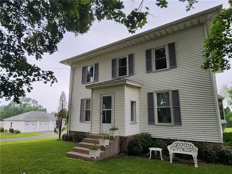 1476 Davis Rd, Chili, NY 14428