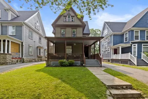 70 Oxford St, Rochester, NY 14607