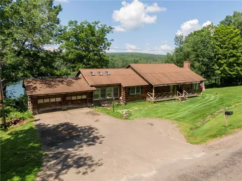 261 Pratt Rd, Norwich, NY 13815