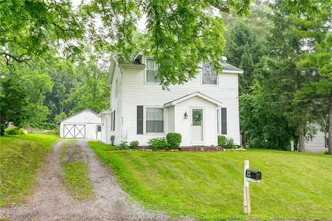 6203 S Lima Rd, Livonia, NY 14487