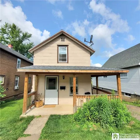 16 Rochester St, Bradford, PA 16701