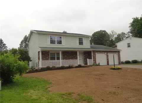41 Blue Ridge Trl, Chili, NY 14624
