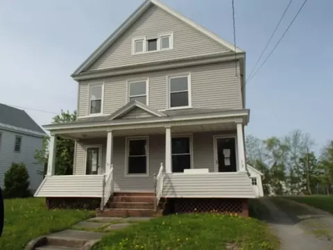 13-15 Teller St, Amsterdam, NY 12010