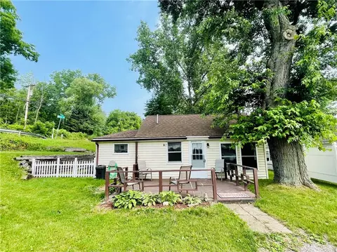 5784 Mcmillan Ln, Conesus, NY 14435