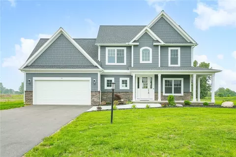 28 Bay View Ter Ter, Geneva, NY 14456