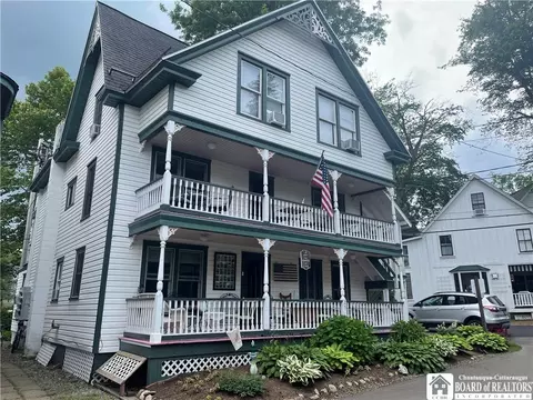 25 Waugh Ave #3, Chautauqua, NY 14722
