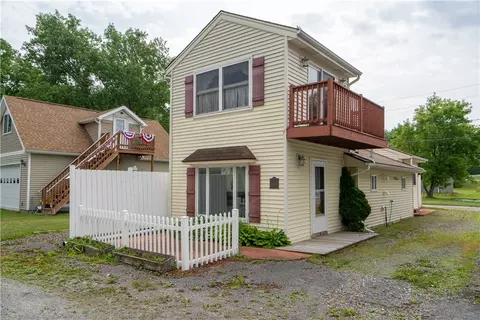 5774 Mcmillan Ln, Conesus, NY 14435