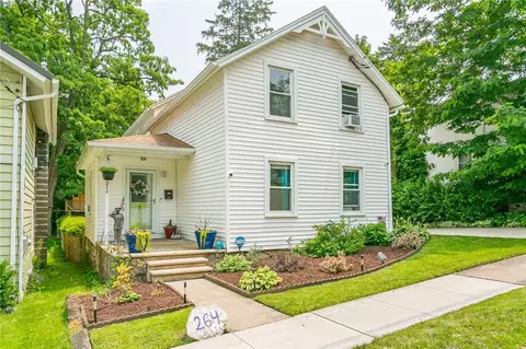 264 Fayette St, Palmyra, NY 14522