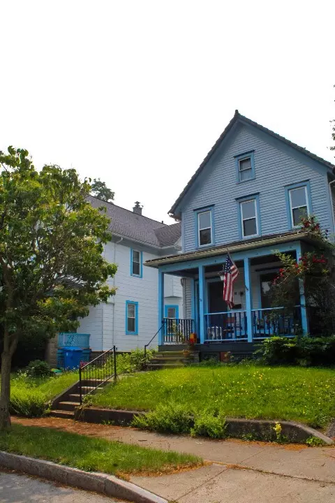 51 Sanford St, Rochester, NY 14620