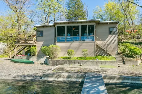 5212 County Road 11, Rushville, NY 14544