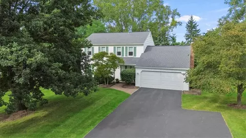20 Selborne Chase, Perinton, NY 14450