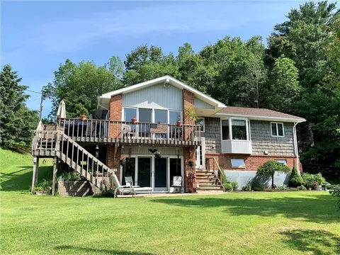 1235 County Highway 10, Laurens, NY 13796