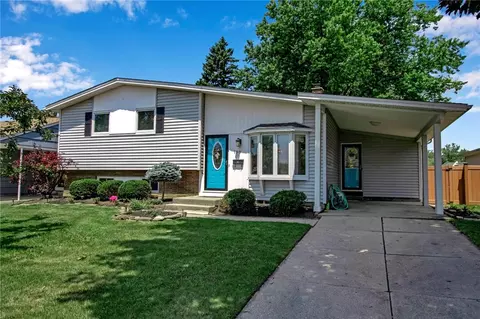 159 Dolphann Dr, Tonawanda, NY 14150