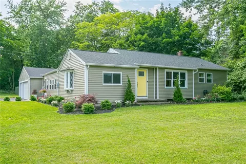 707 Dewitt Rd, Webster, NY 14580