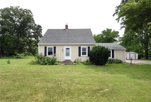 3105 Hickox Rd, Canandaigua, NY 14424