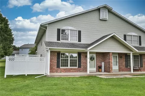 131 Dessie Hts, West Henrietta, NY 14586