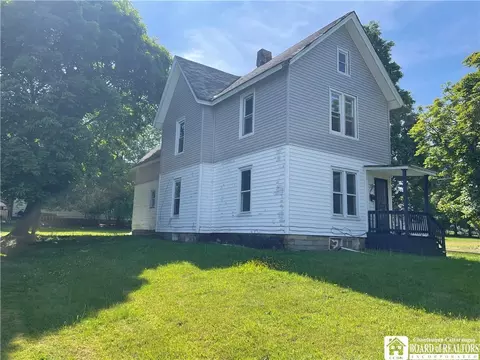 173 English St, Jamestown, NY 14701