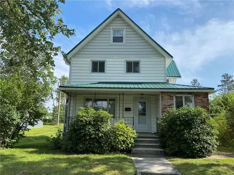 219 Cherry St, Kane, PA 16735
