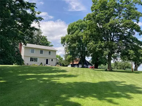 487 W Hill Rd, Sherburne, NY 13460