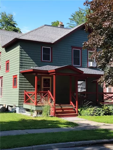 11 Division St, Norwich, NY 13815