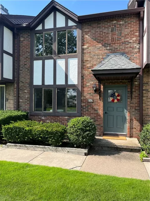 179 New Wickham Dr #N, Penfield, NY 14526