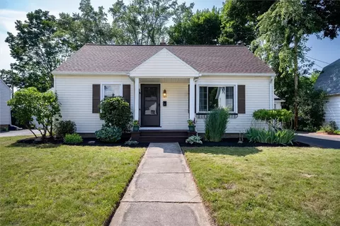 129 Presque St, Rochester, NY 14609