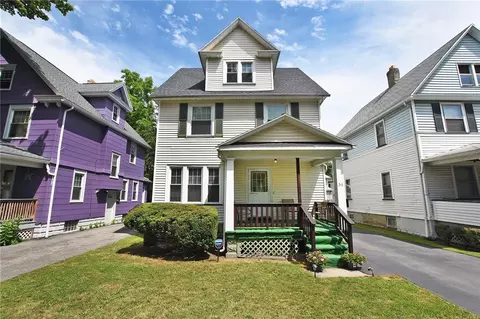 56 Holbrooke St, Rochester, NY 14621