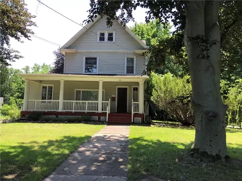 603 Castle St, Geneva, NY 14456