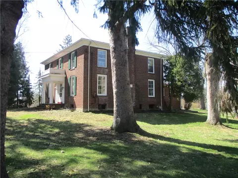 3611 Union St, Chili, NY 14514