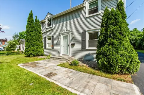126 Westfall Rd, Rochester, NY 14620