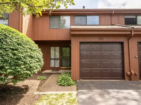 147 Wintergreen Way, Rochester, NY 14618