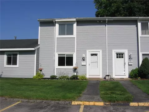 133 Windsorshire Dr, Ogden, NY 14624