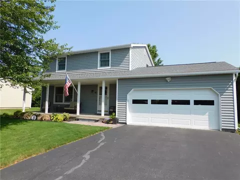 46 Fairview Dr, Sweden, NY 14420