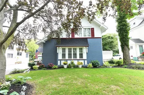 368 Maplewood Ave, Rochester, NY 14613