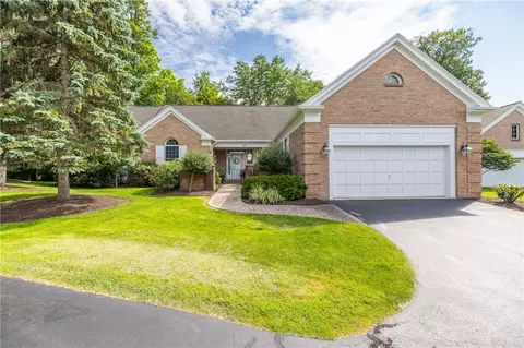 60 Woodbury Pl #PVT, Rochester, NY 14618