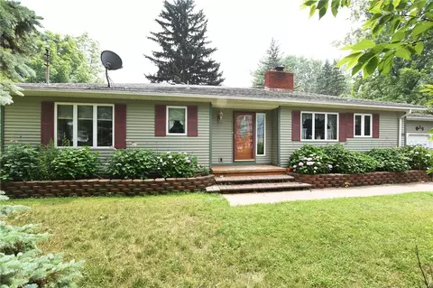 1723 Brooks Ave, Gates, NY 14624